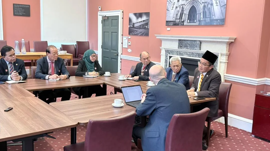 Ombudsman Sarawak mantapkan integriti melalui pengalaman global